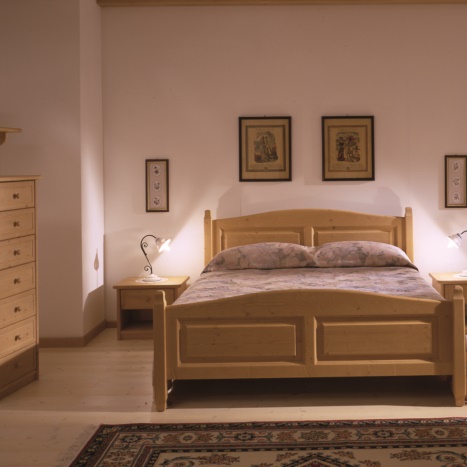 Letto matrimoniale Kiste in Abete. Comodini con vano a giorno 